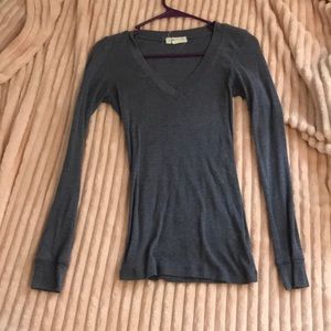 long sleeve v-neck